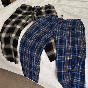 Eddie Bauer Black and Blue Plaid Joggers